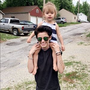 Meet your Posher, Nikki